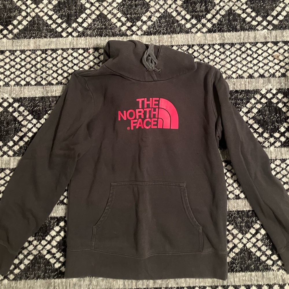 Women’s North Face Hoodie Sweatshirt